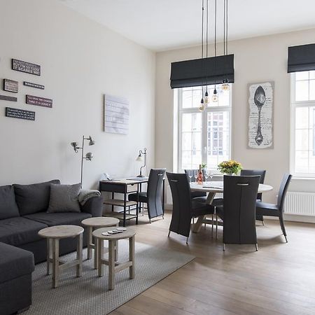 Cozy & Bright Apartment Antwerpen Exteriör bild